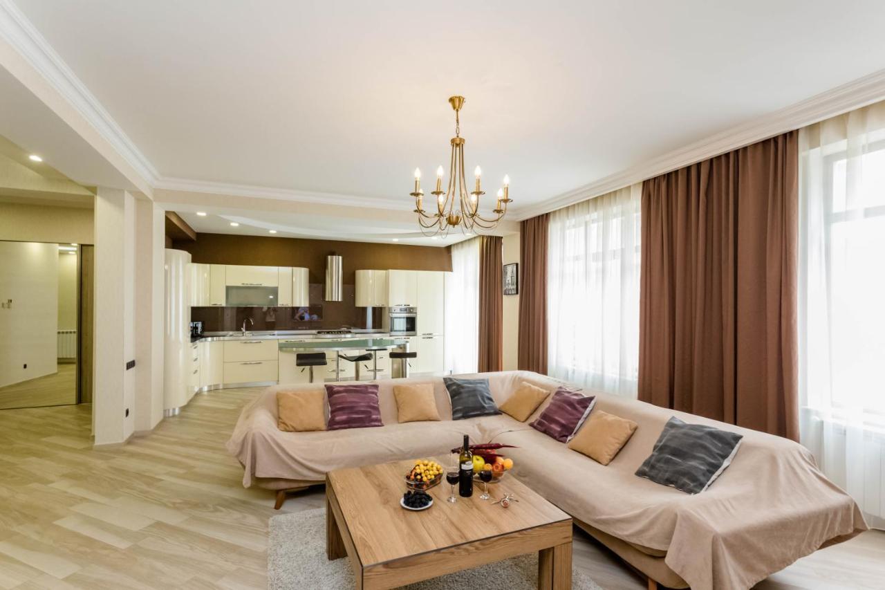 Rustaveli Residence III 第比利斯 外观 照片