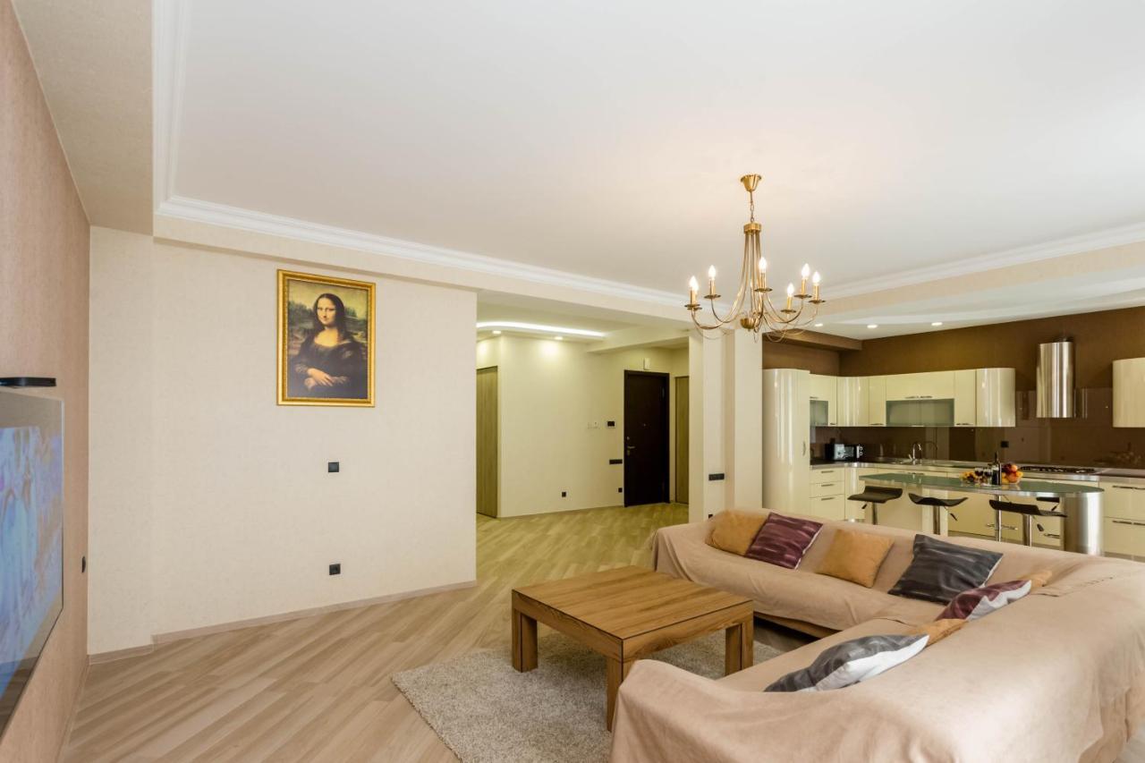 Rustaveli Residence III 第比利斯 外观 照片